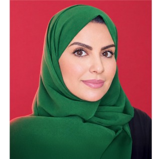 الأستاذة أمل بنت عايض العتيبي